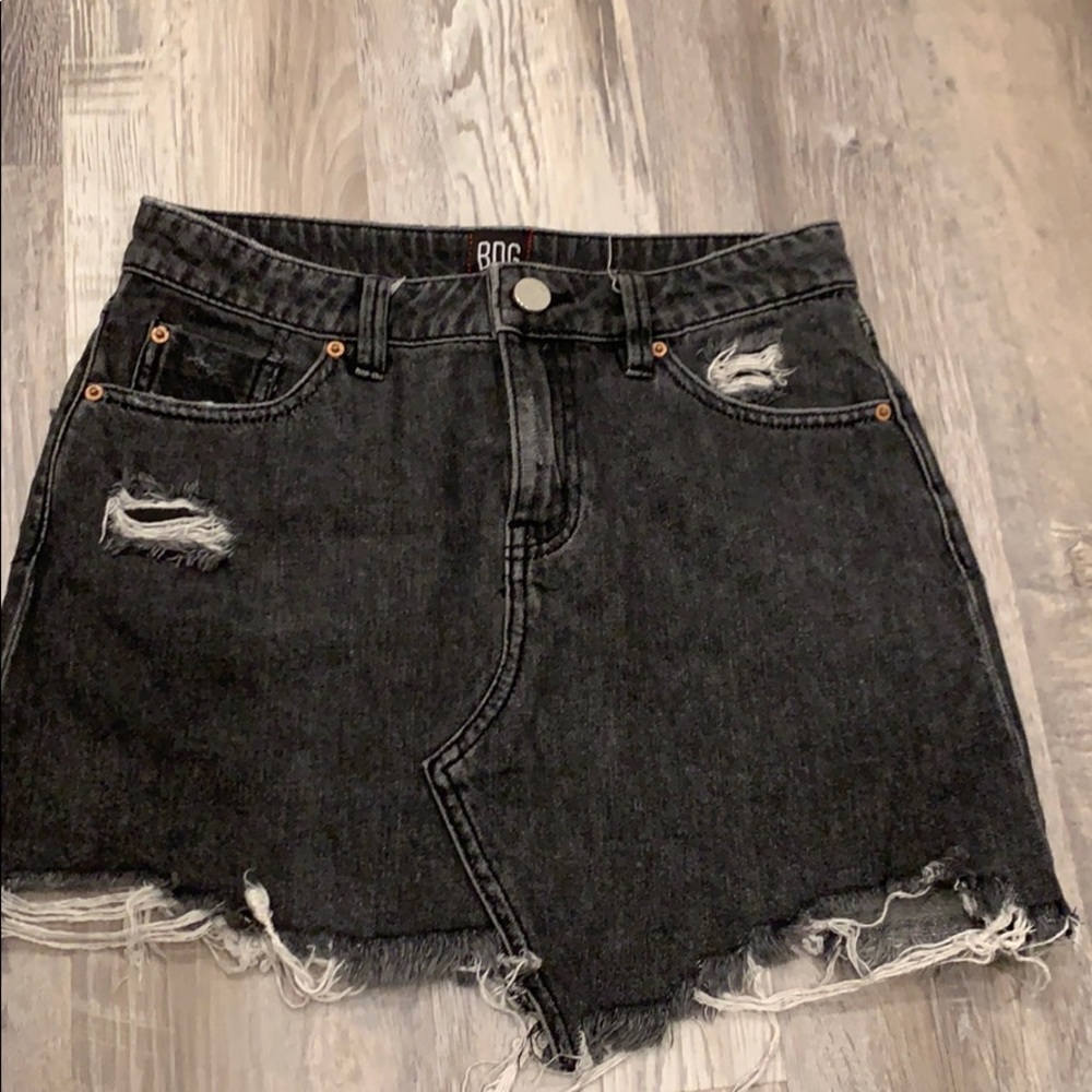 BDG black skirt